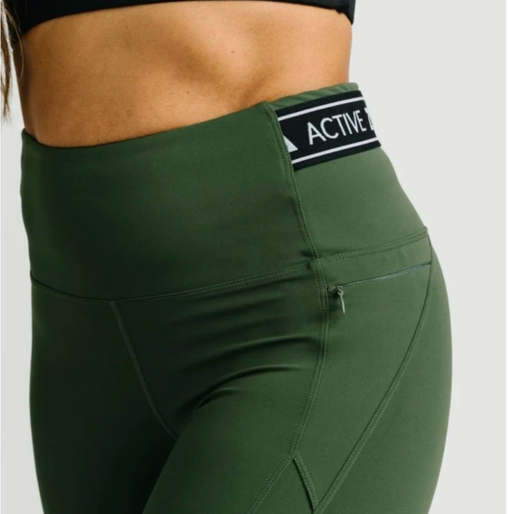 Zyia Luxe Rendezvous 24” legging